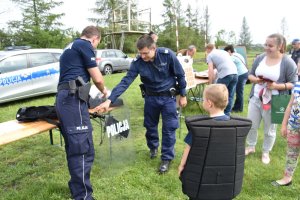 Festyn w Witoszynie z udziałem policjantów