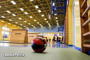 Bezpłatne zajęcia sportowe dla kandydatów do służby. Przyjdź i sprawdź się, zostań policjantem